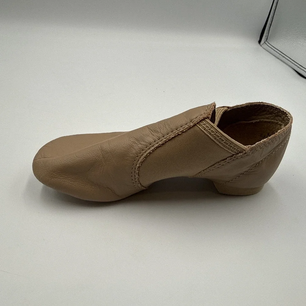 Jazz Shoes (size 13M)